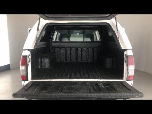 Nissan NP300 Hardbody 2.5TDi double cab Hi-rider - Image 13