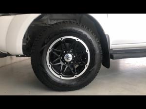 Nissan NP300 Hardbody 2.5TDi double cab Hi-rider - Image 18