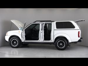 Nissan NP300 Hardbody 2.5TDi double cab Hi-rider - Image 26