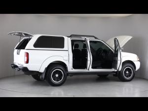 Nissan NP300 Hardbody 2.5TDi double cab Hi-rider - Image 31