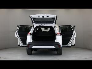 Toyota Corolla Cross 1.8 HEV XR - Image 24