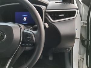 Toyota Corolla Cross 1.8 HEV XS - Image 10