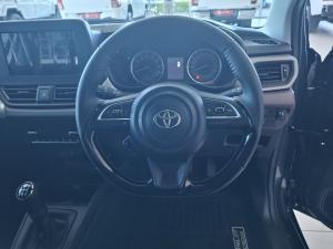 Toyota Starlet Cross 1.5 XS manual - Image 8