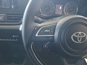 Toyota Starlet Cross 1.5 XS manual - Image 9