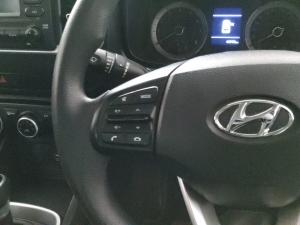 Hyundai Venue 1.0T Motion auto - Image 9