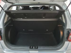 Hyundai Venue 1.0T Motion auto - Image 21