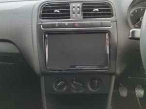 Volkswagen Polo Vivo hatch 1.4 - Image 14