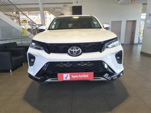 Toyota Fortuner 2.4GD-6 4x4 - Image 4