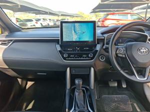 Toyota Corolla Cross 1.8 HEV XR - Image 16