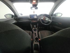 Peugeot 208 1.2 Active - Image 8