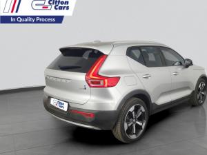 Volvo XC40 D4 Momentum AWD Geartronic - Image 5