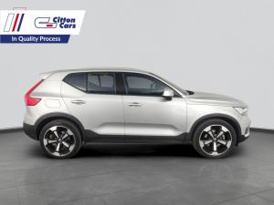 Volvo XC40 D4 Momentum AWD Geartronic - Image 6