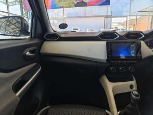 Nissan Magnite 1.0 Acenta - Image 20