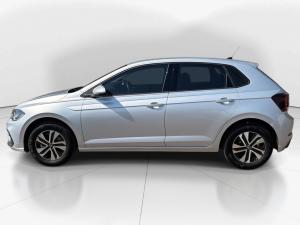 Volkswagen Polo hatch 1.0TSI Life auto - Image 4
