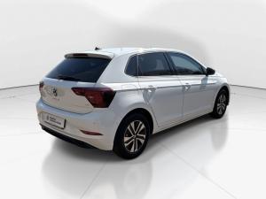 Volkswagen Polo hatch 1.0TSI Life auto - Image 7