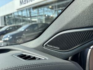 Volkswagen Tiguan 2.0TSI R-Line 4Motion - Image 18