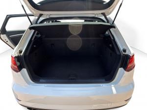 Audi A3 sedan 35TFSI - Image 10