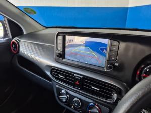 Hyundai Grand i10 1.0 Premium hatch - Image 13