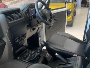 Mahindra Pik Up 2.2CRDe single cab S4 (aircon) - Image 11