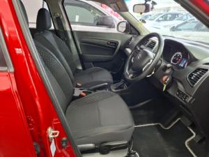 Suzuki Vitara Brezza 1.5 GL auto - Image 11