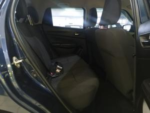 Suzuki Swift 1.2 GLX manual - Image 7