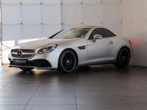 Mercedes-Benz SLC SLC300 AMG Line - Image 4