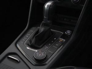 Volkswagen Tiguan 2.0TDI 4Motion Highline - Image 17