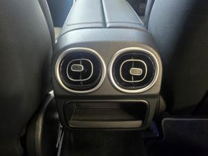 Mercedes-Benz C-Class C220d Avantgarde - Image 24