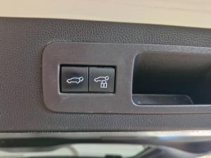 Toyota Land Cruiser 300 3.5T GR-Sport - Image 17