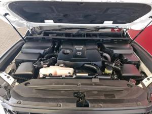 Toyota Land Cruiser 300 3.5T GR-Sport - Image 28