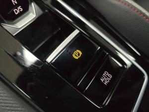 Volkswagen Golf GTI - Image 13