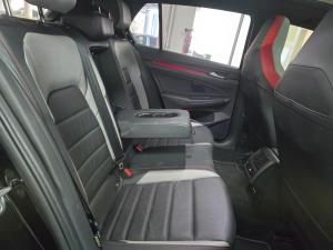 Volkswagen Golf GTI - Image 3
