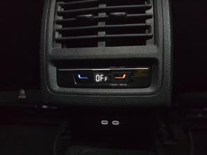 Volkswagen Golf GTI - Image 4