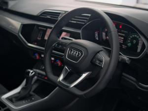 Audi Q3 35TDI Black Edition - Image 10