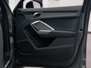 Audi Q3 35TDI Black Edition - Image 14
