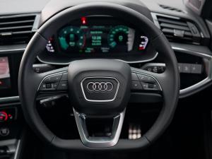 Audi Q3 35TDI Black Edition - Image 17