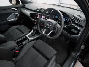 Audi Q3 Sportback 35TDI Black Edition - Image 11
