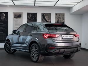 Audi Q3 Sportback 35TDI Black Edition - Image 17