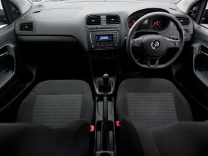 Volkswagen Polo Vivo hatch 1.4 Trendline - Image 15