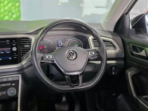 Volkswagen T-Roc 1.4TSI 110kW Design - Image 18