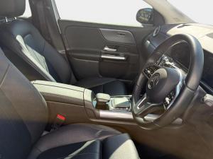 Mercedes-Benz GLA GLA200 Progressive - Image 14