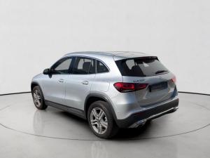 Mercedes-Benz GLA GLA200 Progressive - Image 5