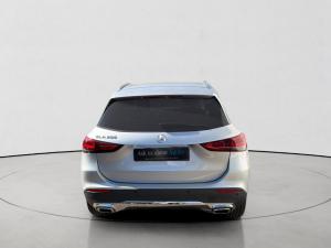 Mercedes-Benz GLA GLA200 Progressive - Image 6