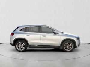 Mercedes-Benz GLA GLA200 Progressive - Image 8