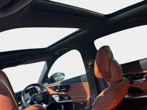 Mercedes-Benz C-Class C43 - Image 10