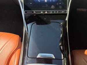 Mercedes-Benz C-Class C43 - Image 21