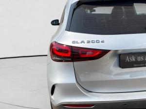 Mercedes-Benz GLA GLA200d Progressive - Image 17