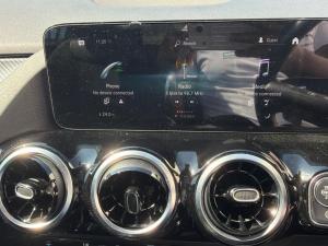 Mercedes-Benz GLA GLA200d Progressive - Image 22