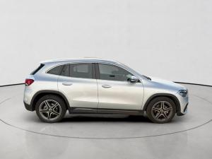 Mercedes-Benz GLA GLA200d Progressive - Image 8