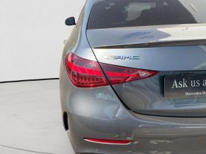 Mercedes-Benz C-Class C43 - Image 17